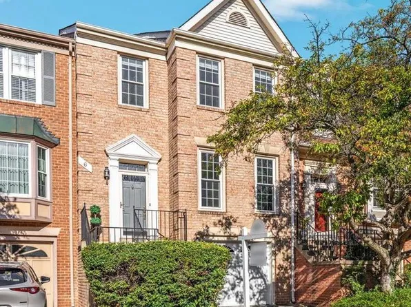 6 Loganwood Ct, Rockville, MD 20852