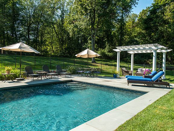 1381 Smith Ridge Road