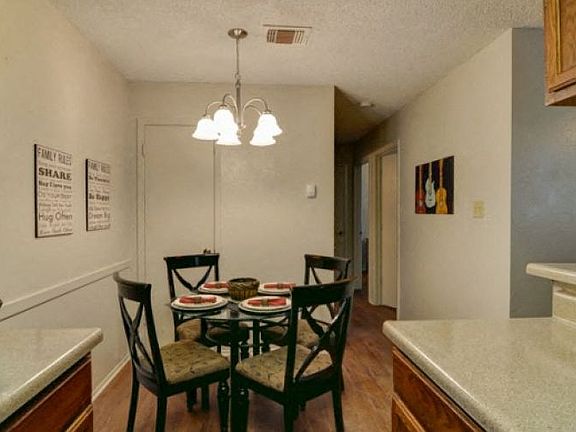 4th image of 811 Darby Blvd APT 502