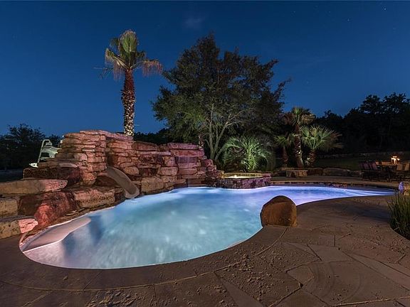 5th image of 376 Barberry Park