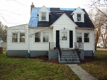 812 N 3rd St photo 1
