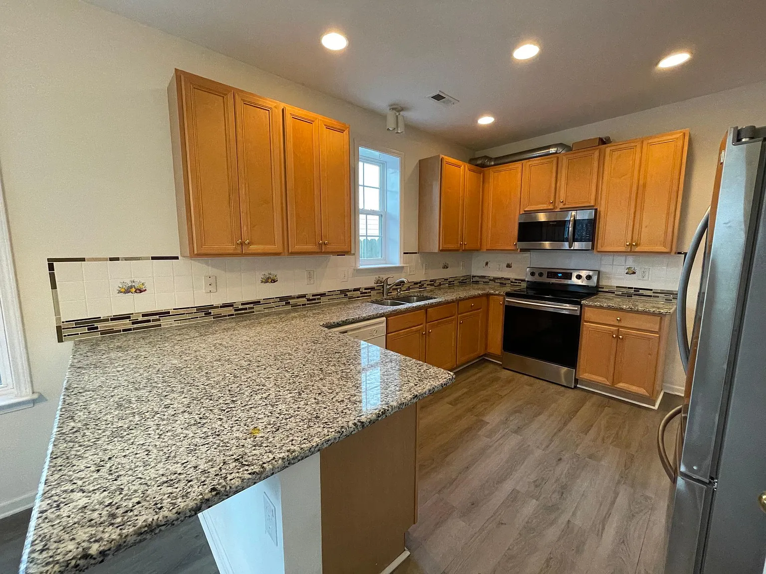 5605 Apalachicula Dr — Photo 4
