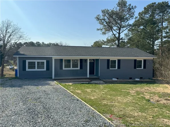 809 Darlington Dr, Fayetteville, NC 28311