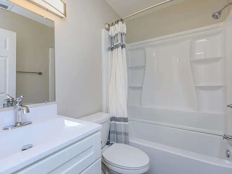 4401 Central Ave — Photo 63
