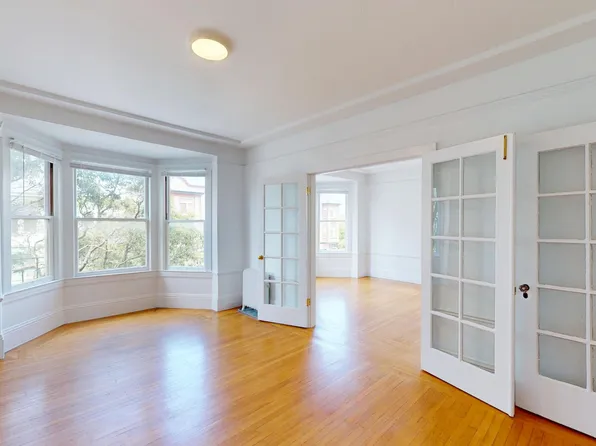 225 Irving St #7, San Francisco, CA 94122