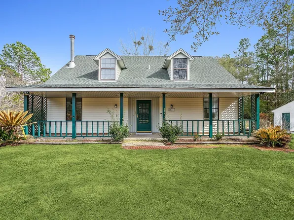 60360 Kay Dr, Lacombe, LA 70445