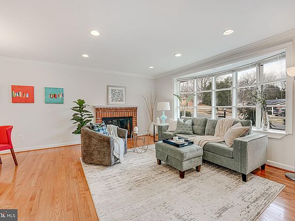4th image of 6805 Rosewood St