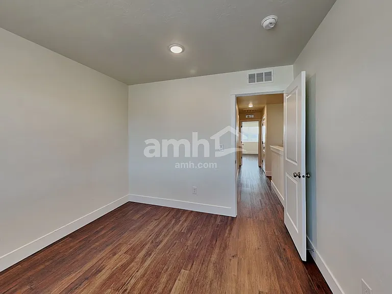 9357 Clancey Ct — Photo 16