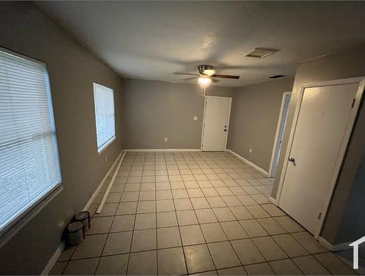 2nd image of 1509 E Eskimo Ave APT B