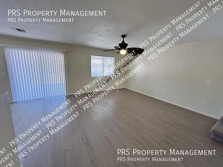 42406 W Sunland Dr — Photo 12