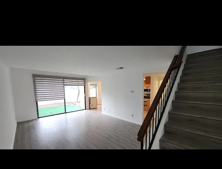 1126 Whitewater Dr — Photo 16