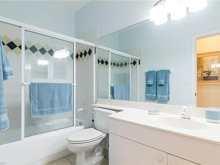 7720 Gardner Dr #201 — Photo 9