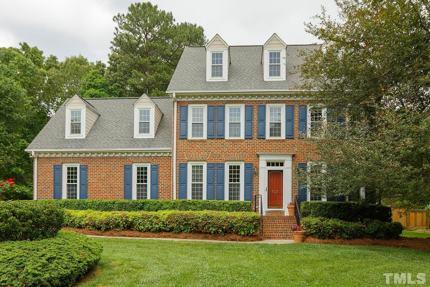 101 Spring Hollow Ln, Cary, NC 27518 | Zillow