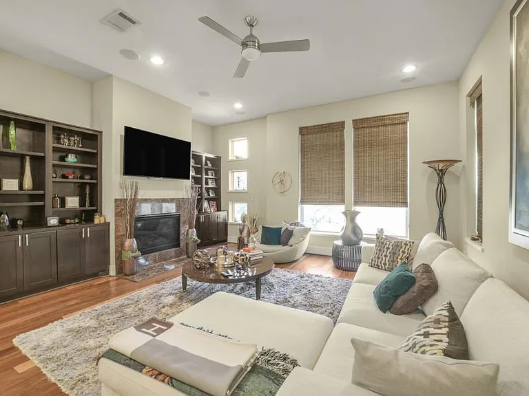 5425A Hidalgo St — Photo 13