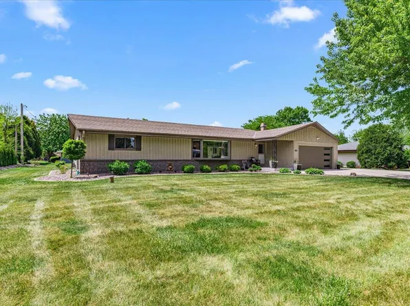 225 N 166th STREET, Brookfield, WI 53005