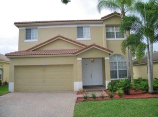 (Undisclosed Address), Fort Lauderdale, FL 33331