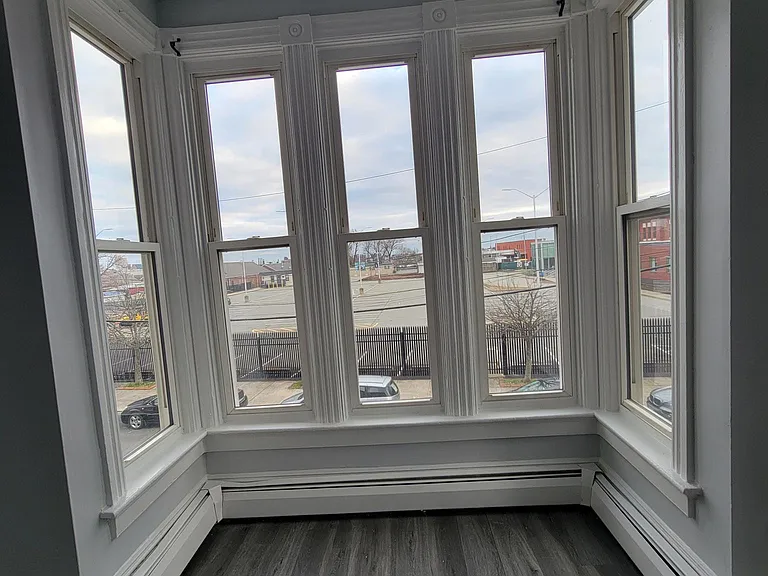 13 Regent Ave #2 — Photo 27