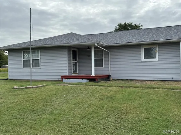 1501 Muskopf Pl, Dupo, IL 62239