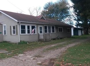 166 Tuttle Ave, Fredericktown, OH 43019