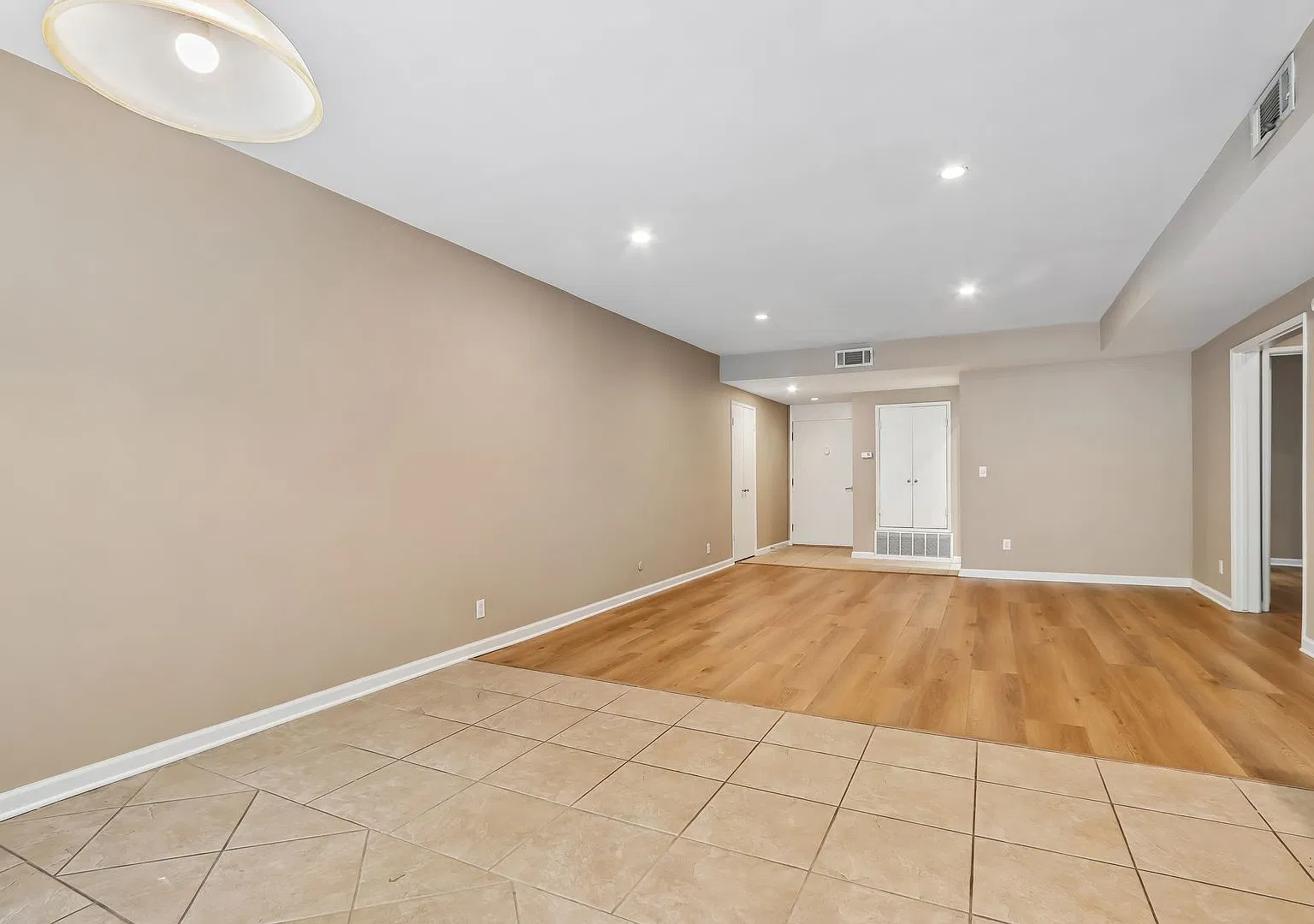Welcome to 116 N. Wetherly Drive Prime Los Angeles Living Near Beverly Hills — Photo 4
