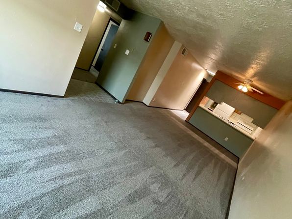 2925 Palo Verde Dr NE APT B