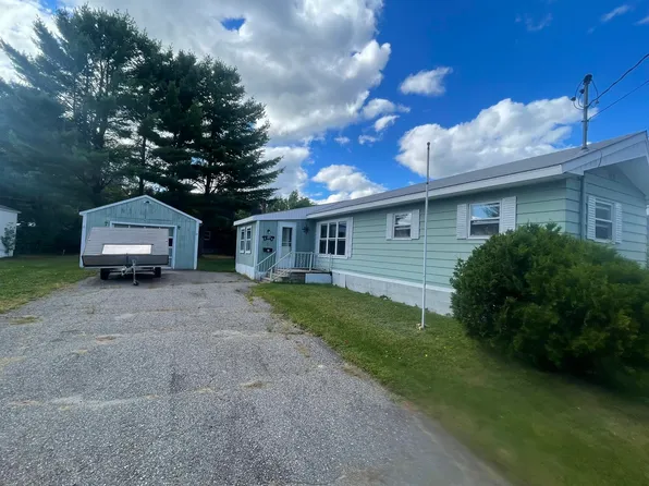 47 Cedar Street, Millinocket, ME 04462