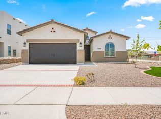 12411 Savvy Love Ln, El Paso, TX 79928
