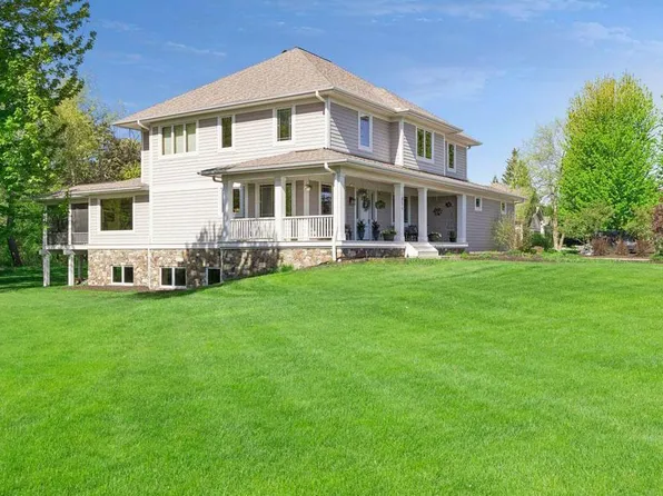 4854 Linden Trl N, Lake Elmo, MN 55042