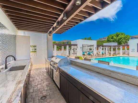4th image of 3850 Silverton Cir #2104