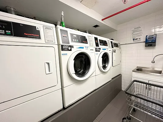 Rented by Brighton Management | media 15