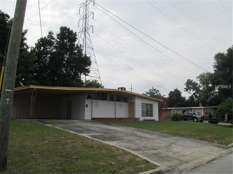 1st image of 2107 Sarazen Dr