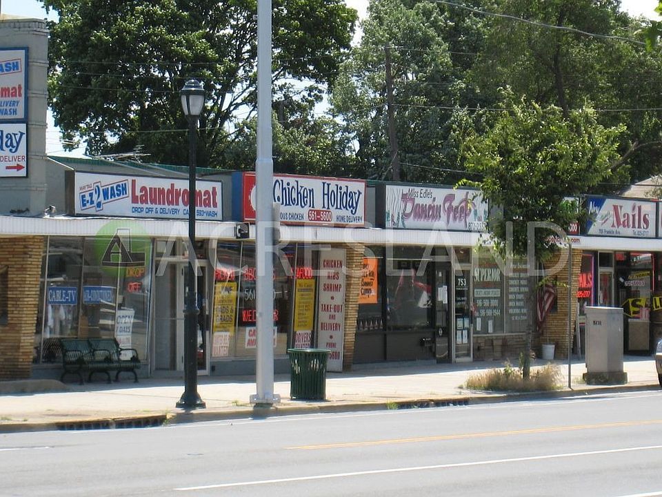 1st image of 747 Franklin Ave