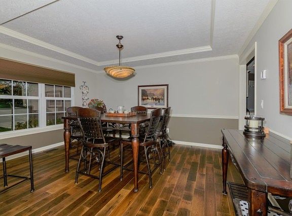 4th image of 6786 Stillington Dr