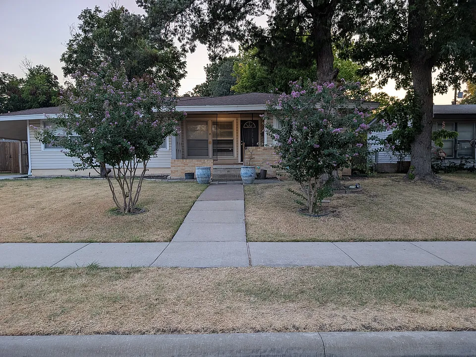 1525 Elizabeth Dr