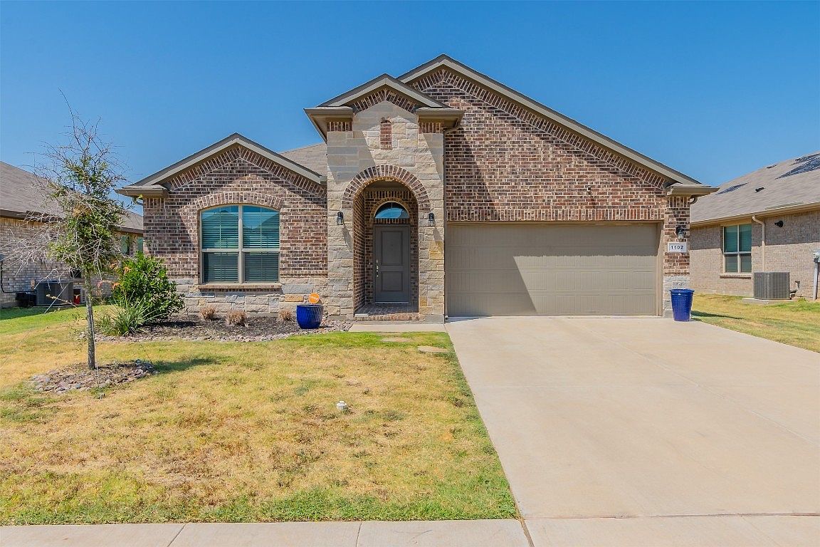 1102 Burlingame Dr, Cleburne, TX 76033 Zillow