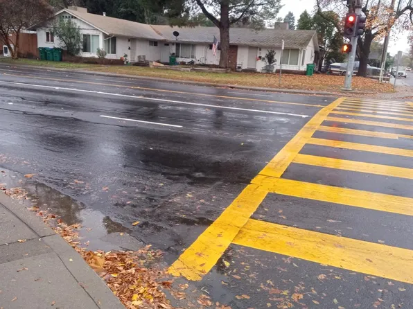 1055-1051 W East Ave, Chico, CA 95926