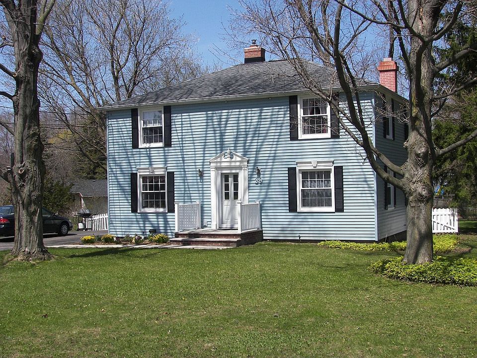 2nd image of 39 E Park Rd