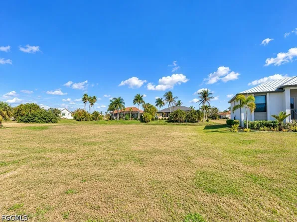 17270 Comingo Ln, Punta Gorda, FL 33955