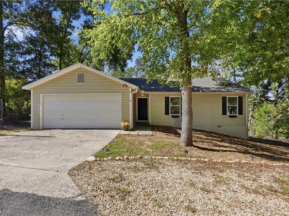 19 Goldsby Dr, Bella Vista, AR 72714