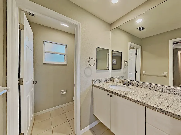 6972 Deering Cir — Photo 7