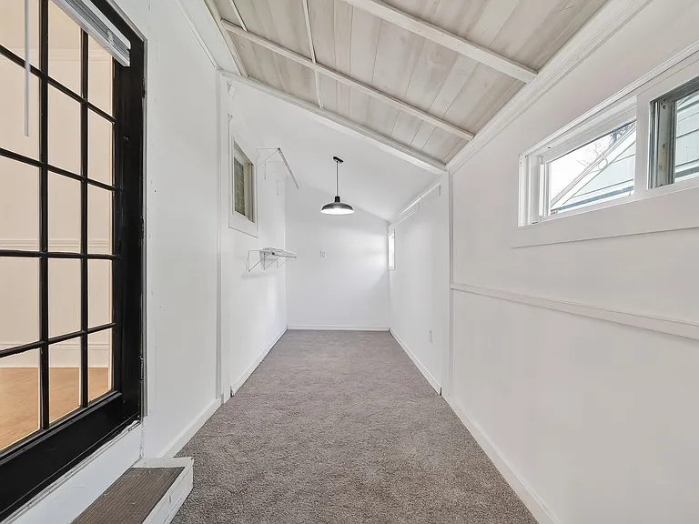 5618 Belmark St — Photo 22