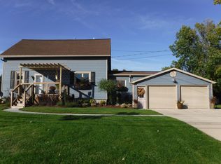 4416 Menasha Ave, Manitowoc, WI 54220