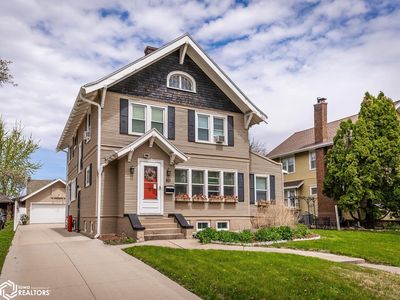 911 W Church St, Marshalltown, IA, 50158