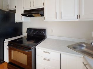 27 Kelley Ct, Brighton, MA 02135
