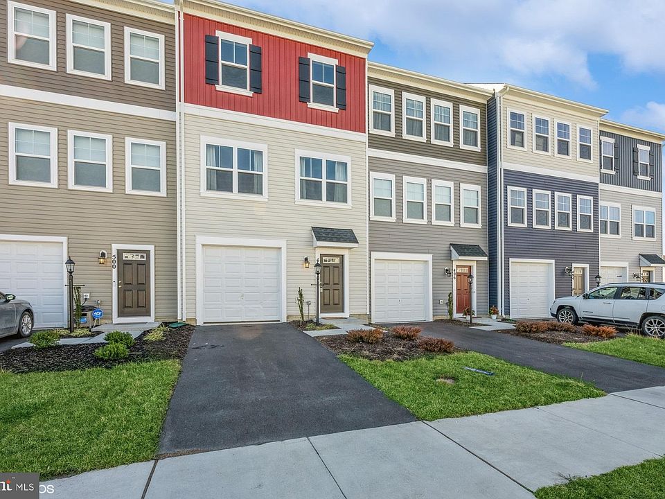 1st image of 498 Parkland Dr