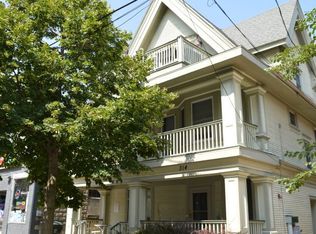 314 E Mifflin St APT 4, Madison, WI 53703