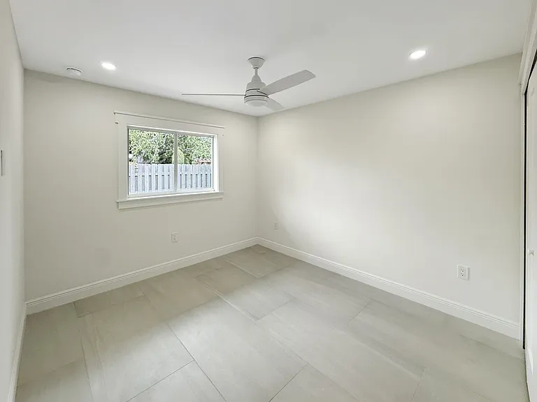 6950 Overlook Dr — Photo 11
