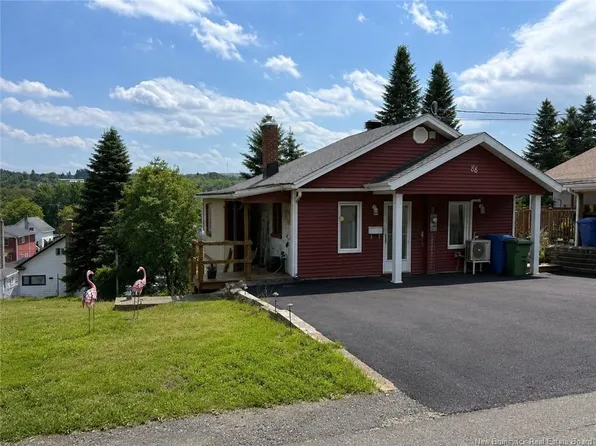 88 Daigle Rd, Edmundston, NB E3V 1M1