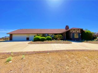 11487 Mountain Rd, Pinon Hills, CA 92372