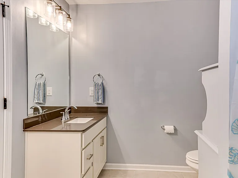 251 Haverford Dr — Photo 30